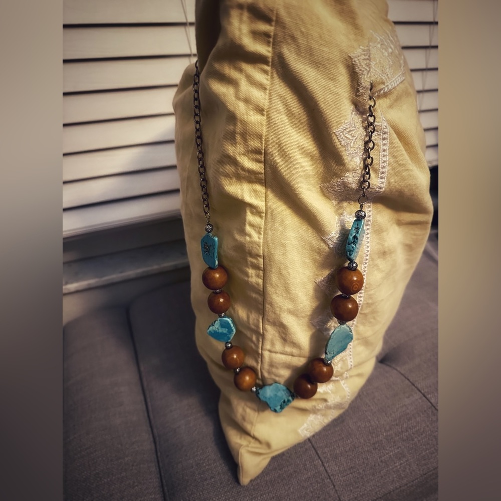 Necklace, long- fashion jewelry